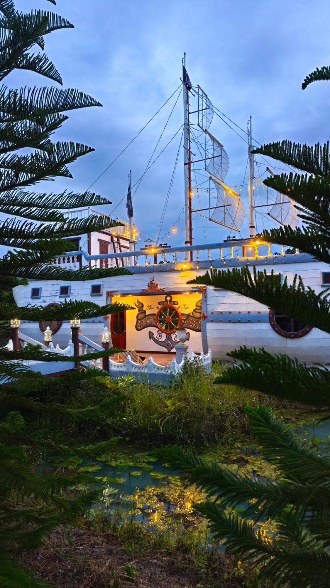 Boat And House Resort Khao Kho Zewnętrze zdjęcie
