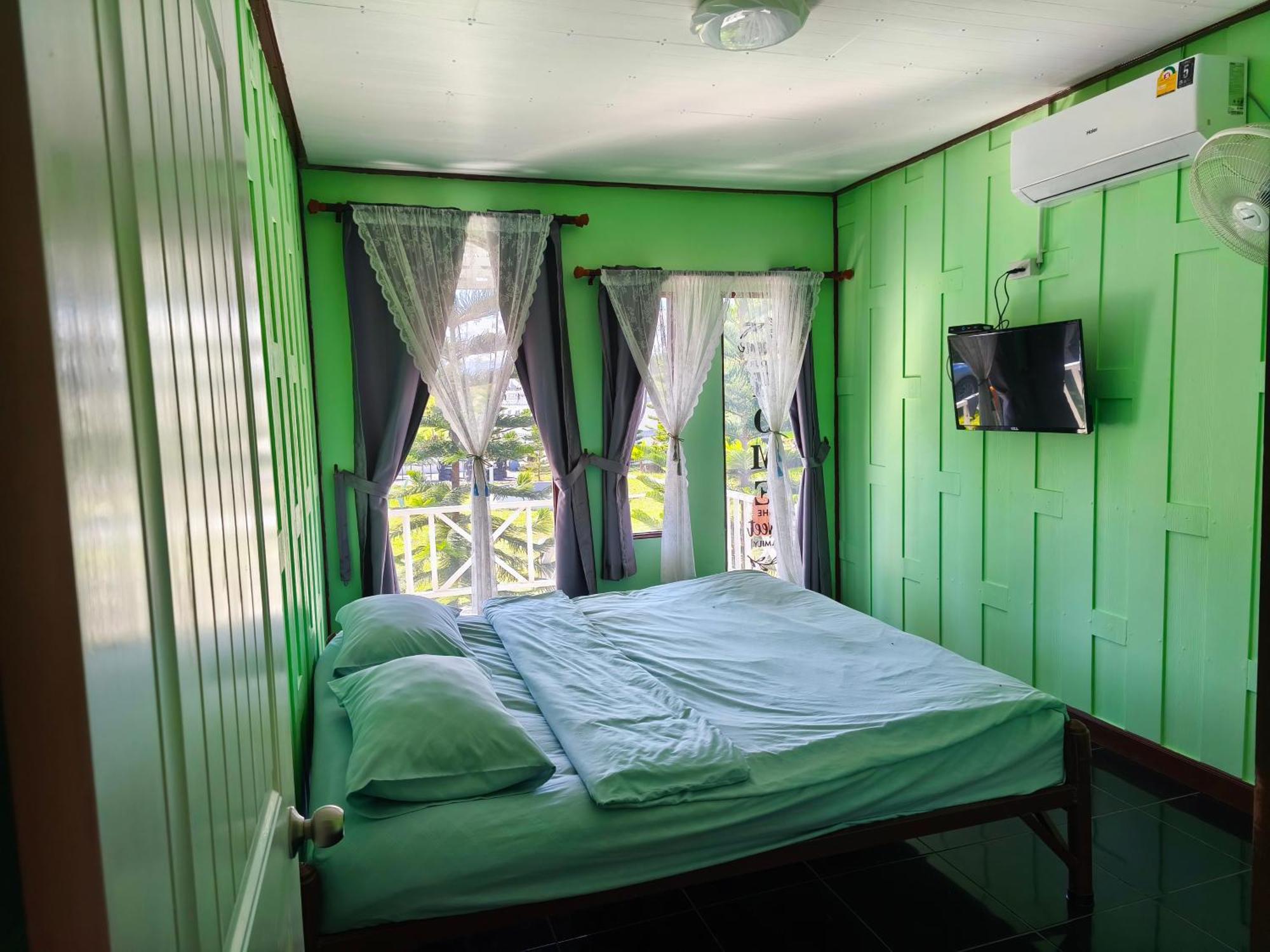 Boat And House Resort Khao Kho Zewnętrze zdjęcie