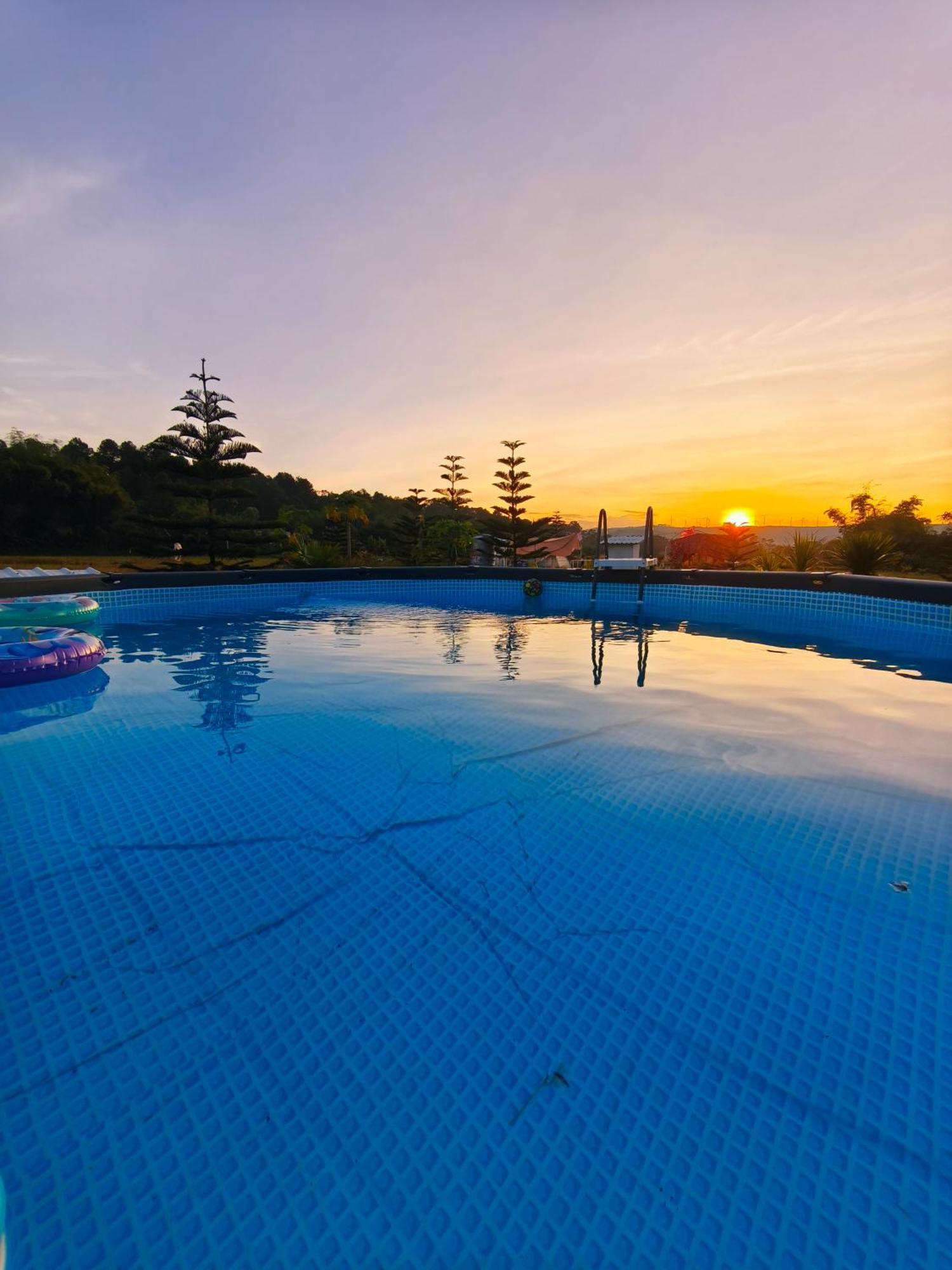 Boat And House Resort Khao Kho Zewnętrze zdjęcie