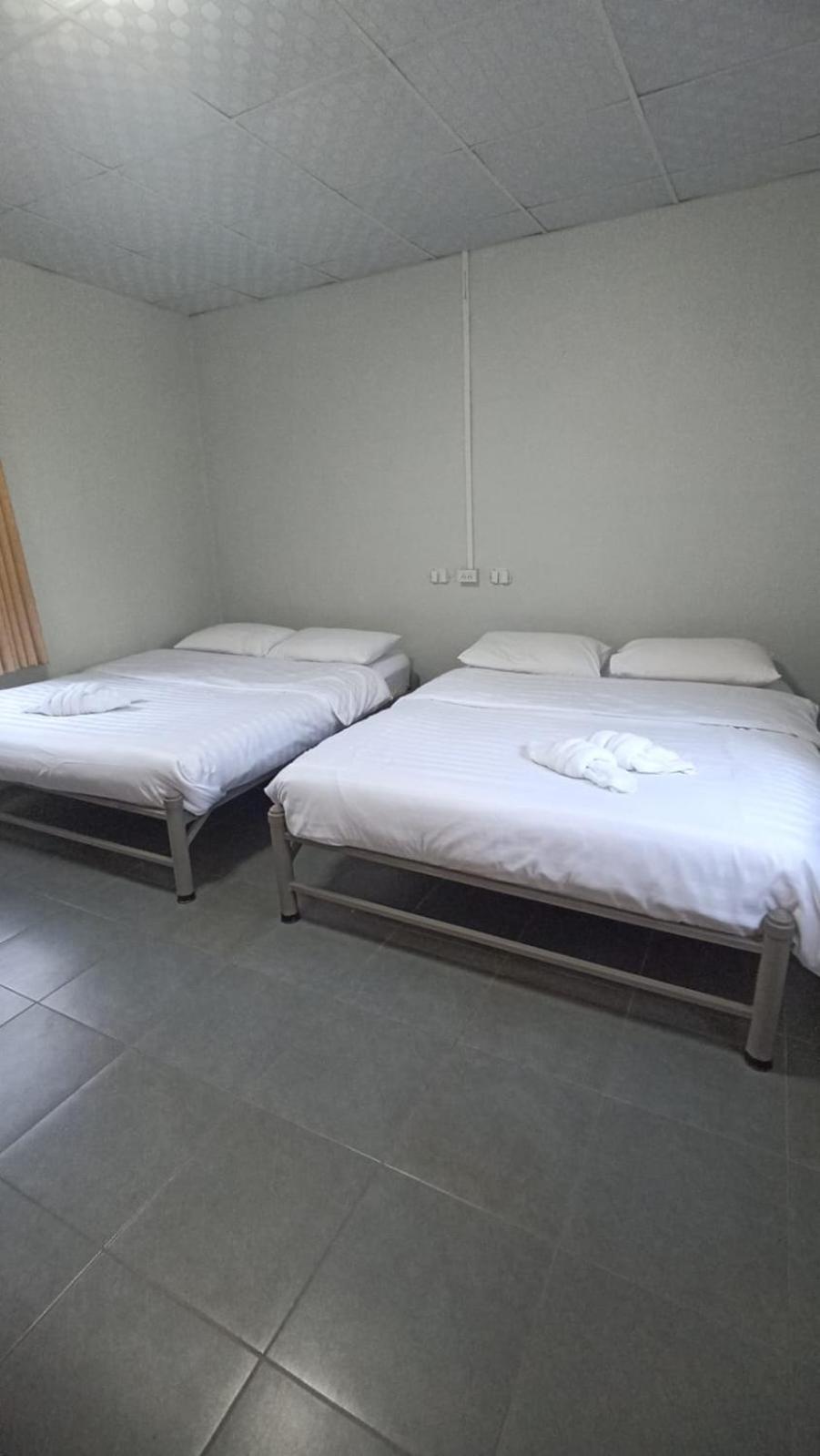 Boat And House Resort Khao Kho Zewnętrze zdjęcie
