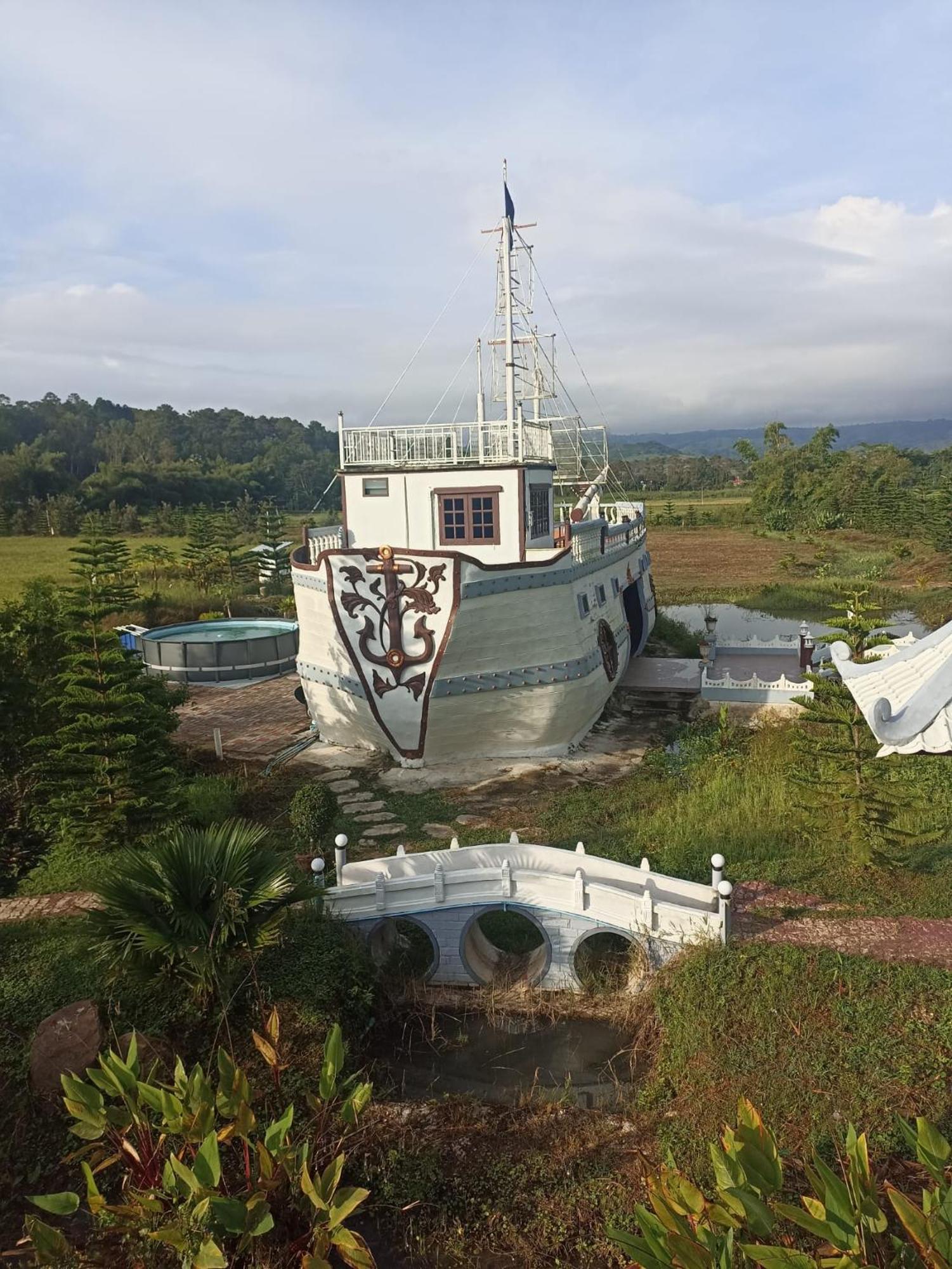 Boat And House Resort Khao Kho Zewnętrze zdjęcie