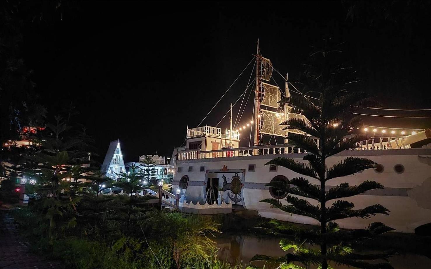 Boat And House Resort Khao Kho Zewnętrze zdjęcie